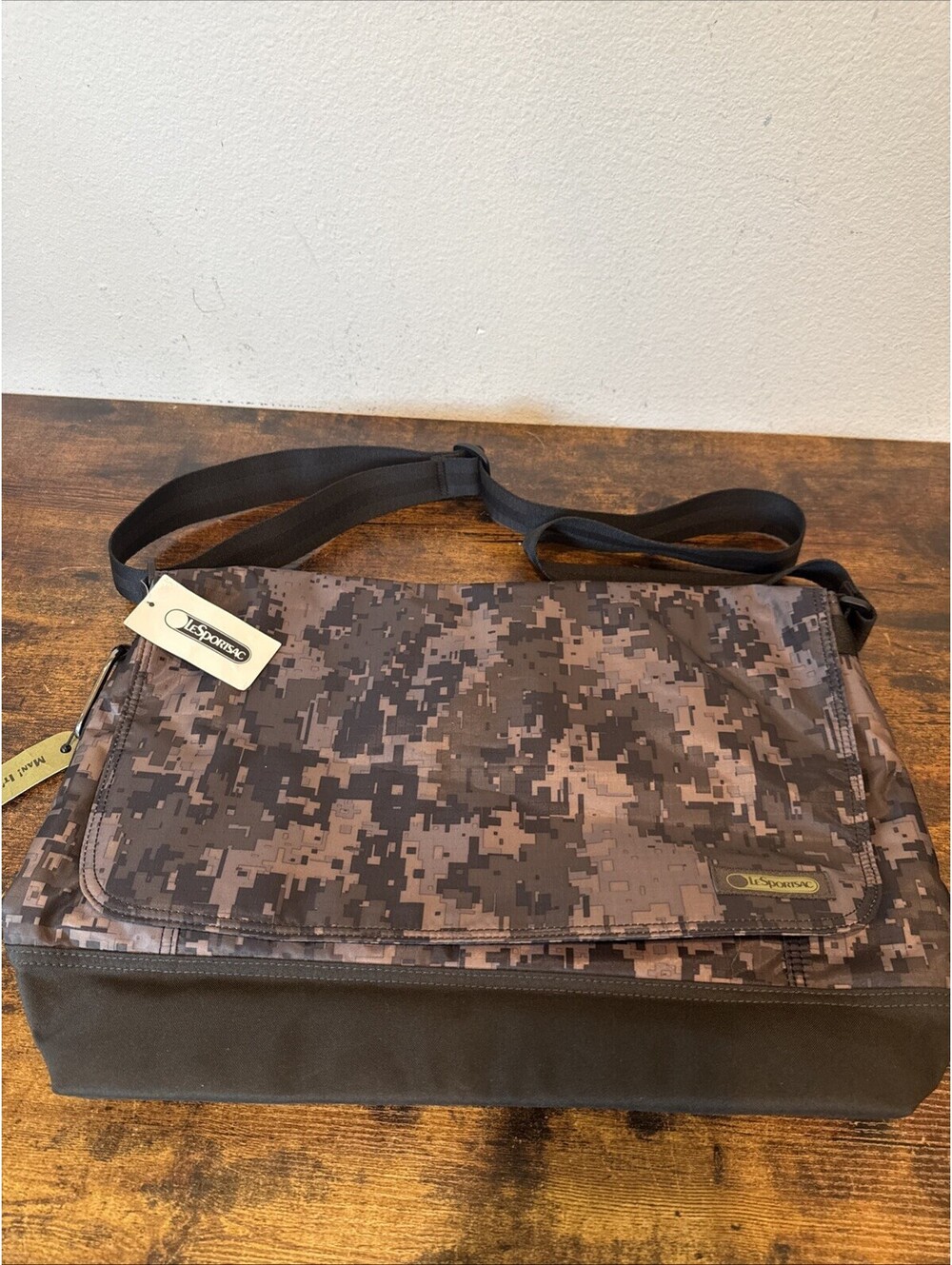 LeSportsac Utility Messenger Bag – Digital Camo – New With Tags Condition: New